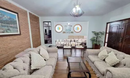 Casa com 5 quartos à venda, 277 m² por R$ 890.000 - Vila Guedes de Azevedo - Bauru/SP