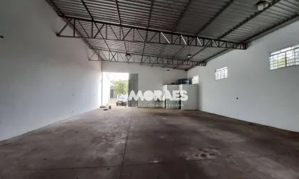 Barracão à venda, 258 m² por R$ 370.000 - Parque Roosevelt - Bauru/SP