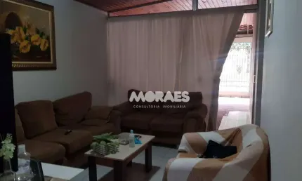 Casa com 3 dormitórios à venda, 160 m² por R$ 450.000,00 - Núcleo Habitacional Mary Dota - Bauru/SP