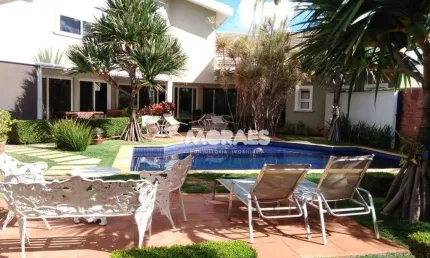 Casa em Alto Padrão com 6 suítes à venda, 693 m² por R$ 4.500.000 - Residencial Villa Lobos - Bauru/SP