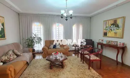 Casa com 3 suítes à venda, 295 m² por R$ 680.000 - Jardim Panorama - Bauru/SP