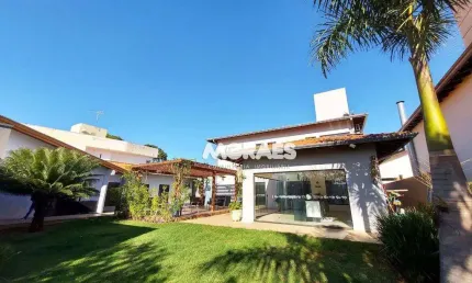 Casa em Condomínio Fechado com 5 dormitórios à venda, 900 m² - venda por R$ 2.800.000 - Residencial Tivoli - Bauru/SP
