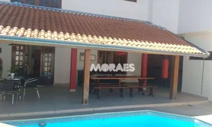 Casa com 4 dormitórios à venda, 400 m² por R$ 900.000,00 - Vila Pacífico - Bauru/SP