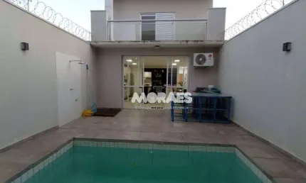 Casa com 3 quartos à venda, 240 m² por R$ 730.000 - Jardim Solange - Bauru/SP