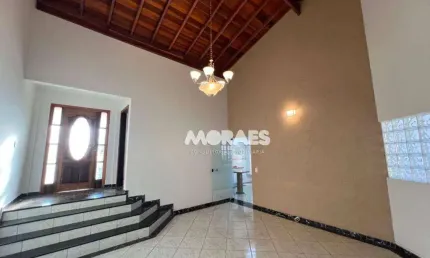 Casa em Condomínio Fechado com 3 suítes à venda,  615m² por R$ 1.850.000 - Villaggio I - Bauru/SP