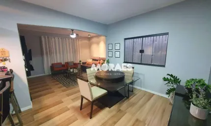 Casa com 3 dormitórios à venda, 250 m² por R$ 690.000,00 - Jardim Bela Vista - Bauru/SP