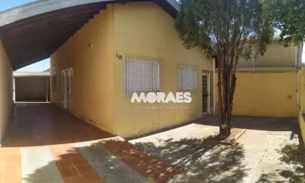 Casa com 3 dormitórios à venda, 156 m² por R$ 260.000 - Núcleo Residencial Presidente Geisel - Bauru/SP