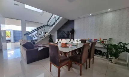 Casa com 3 dormitórios à venda, 216 m² por R$ 680.000,00 - Jardim Prudência - Bauru/SP
