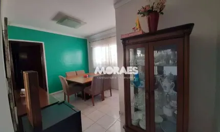 Casa térrea com 3 dormitórios à venda, 200 m² por R$ 750.000 - Jardim Petrópolis - Bauru/SP