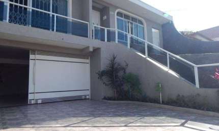 Casa com 4 dormitórios à venda, 214 m² por R$ 889.000,00 - Parolin - Curitiba/PR