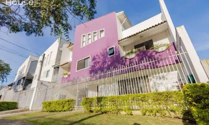 Sobrado com 3 dormitórios à venda, 176 m² por R$ 1.200.000,00 - Água Verde - Curitiba/PR