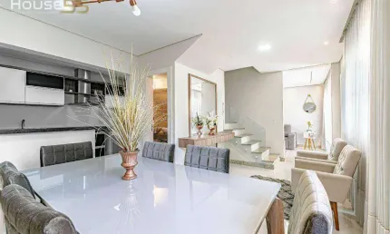 Sobrado à venda, 189 m² por R$ 1.280.000,00 - Água Verde - Curitiba/PR