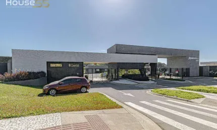 Excelente Terreno em Condomínio de Alto Padrão na Região de Colombo.