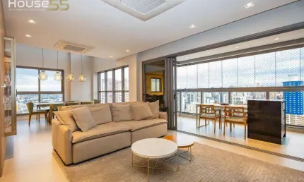 Apartamento com 3 quartos à venda na Rua Lamenha Lins, Centro, Curitiba
