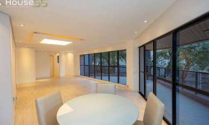 Apartamento Tipo Garden com 3 dormitórios à venda, 180 m² por R$ 1.230.000 - Água Verde - Curitiba/PR