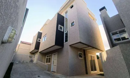 Sobrado com 3 dormitórios à venda, 120 m² por r$ 660.000,00 - xaxim - curitiba/pr