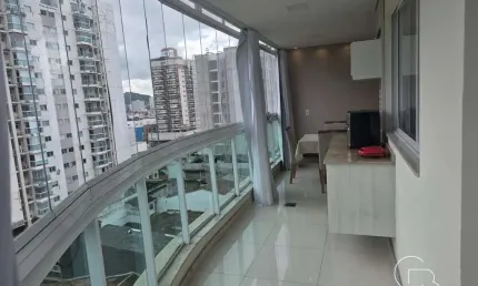 Lindo Apartamento de 02 Quartos em Itapuã com Varanda e Lazer Completo!