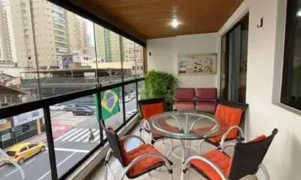 Lindo Apartamento de 03 Quartos na Praia da Costa com Varanda e Lazer Completo! 