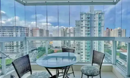 Lindo apartamento de 3 quartos na praia de itaparica com varanda e lazer completo!