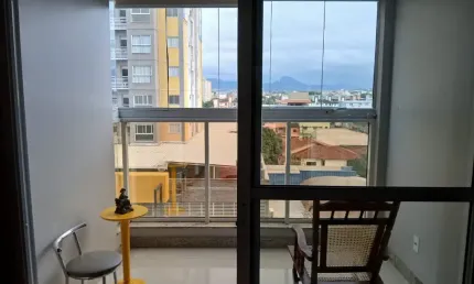 Lindo Apartamento de 02 Quartos na Praia de Itaparica com Varanda e Lazer Completo! 