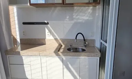 Lindo apartamento de 03 quartos na praia de itaparica com varanda e lazer completo!