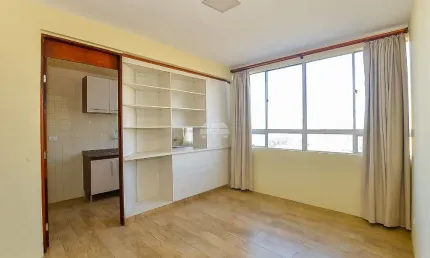 LINDO APARTAMENTO COM VAGA DE GARAGEM NO CENTRO DE CURITIBA
