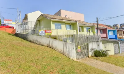 Casa com 3 quartos à venda na Rua Mobral, 25, Santa Cândida, Curitiba
