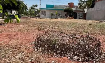 Terreno à venda no Portal Ville Azaleia, Boituva 