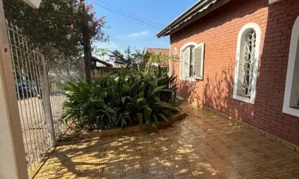 Casa com 3 dormitórios para alugar, 216 m² por R$ 3.000,00/mês - Águia da Castelo - Boituva/SP