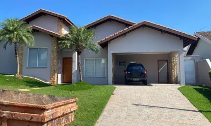 Casa com 3 dormitórios para alugar, 300 m² por R$ 7.215,00/mês - Flora Ville - Boituva/SP