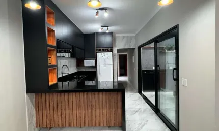 Casa com 3 dormitórios à venda, 130 m² por R$ 800.000,00 - Portal Ville Jardins - Boituva/SP