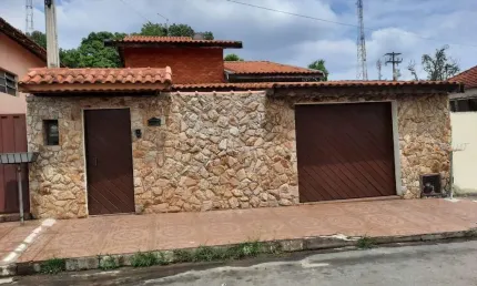Casa com 3 dormitórios à venda, 200 m² por r$ 540.000 - centro - iperó/sp