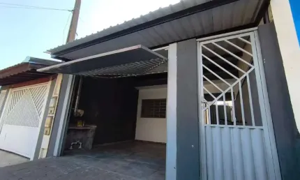 Casa para aluguel, 2 quartos, 1 suíte, 2 vagas, Terra de Santa Cruz I - Boituva/SP