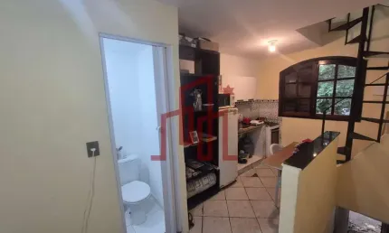 Casa no Recreio dos Bandeirantes, RJ: 40m², 2 quartos, 2 banheiros. Venda R$138mil ou aluguel R$1.800!