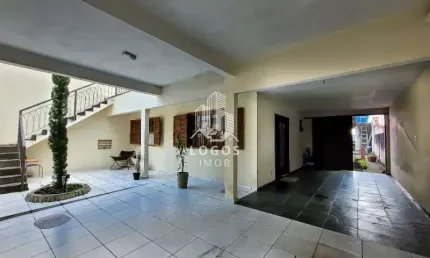 Linda casa 4 quartos no Bairro Cascatinha - Juiz de Fora - MG - 02
