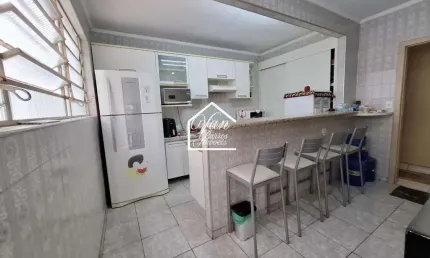 Casa Térrea para Venda em Diadema, Centro, 2 dormitórios, 2 banheiros, 2 vagas