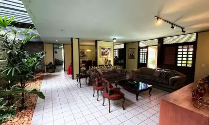 Casa com 3 quartos à venda no Candelária, Natal 