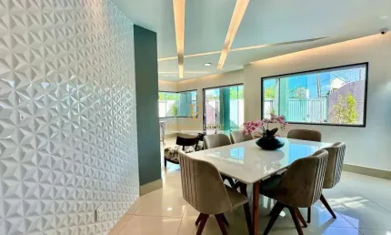 Casa com 280 m², 3 quartos para venda em Candelária - Natal - RN