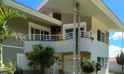 EXCLUSIVIDADDE LINDA CASA DE ALTO PADRÃO NO BAIRRO DAS NAÇÕES - TIMBÓ