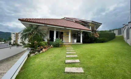 Casa com 4 quartos à venda no Centro, Rodeio 