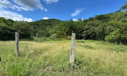 Terreno à venda no Guaricanas, Ascurra 