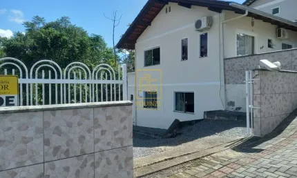Casa com 4 quartos à venda em Das Capitais, Timbó 
