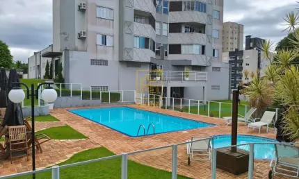 Excelente apartamento com terraço no bairro Capitais