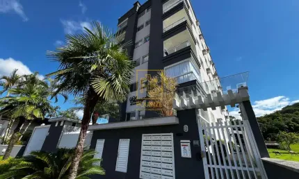 Apartamento mobiliado com excelente localização em Timbó