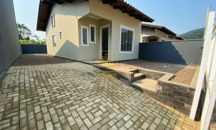 Casa com 2 quartos à venda no Guaricanas, Ascurra 