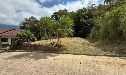 Terreno em ótima localização próximo ao centro de rodeio