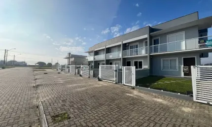 Duplex semi mobiliado no  bosques de albatroz, osório/rs