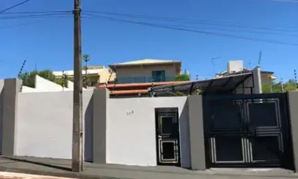 Casa com 2 quartos à venda na Rua Ribeirão Jaborandy, SN, Jardim Vale Verde, Rolândia