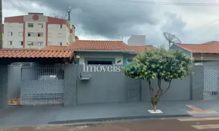 Casa com 3 quartos à venda na Rua José Fernandes, sn, Jardim Asteca, Rolândia