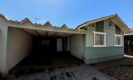 Casa com 3 quartos à venda na Rua Sibiruna, 612, Jardim Parigot de Souza, Rolândia